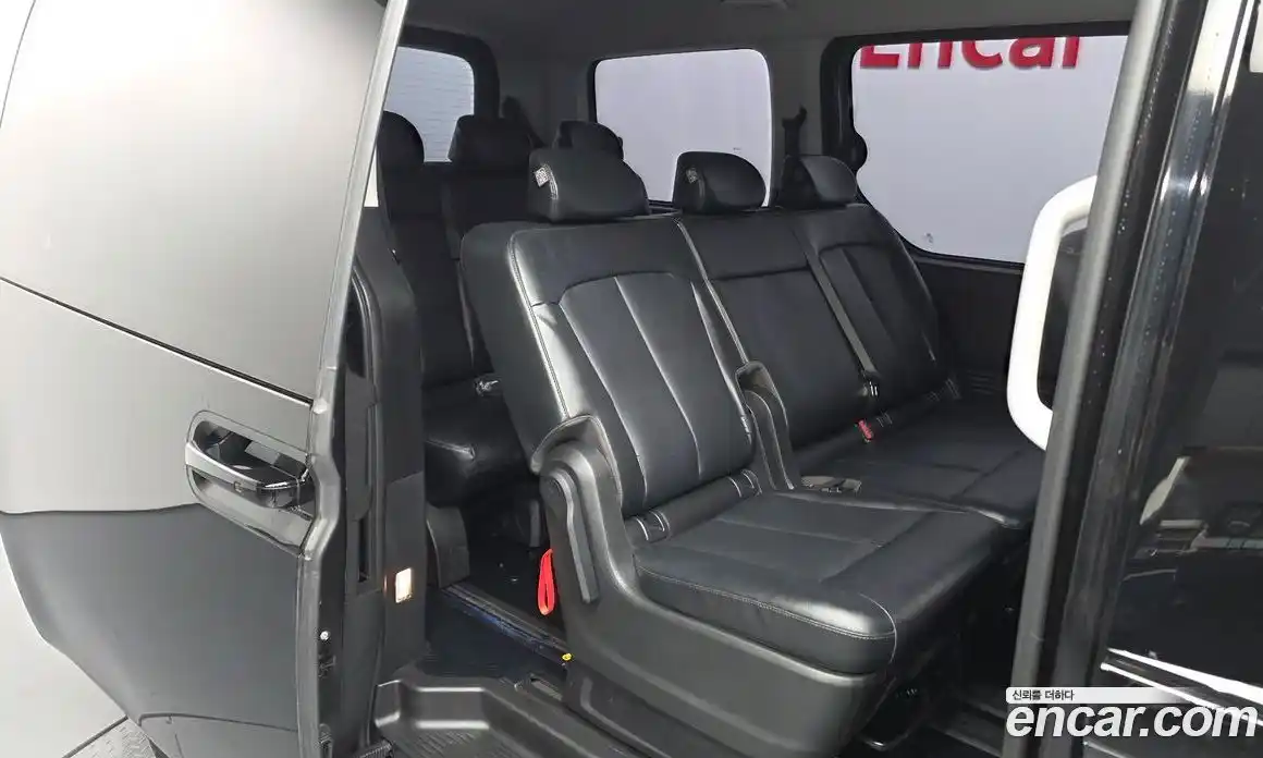 Hyundai Staria 2023 2.2 Автомат в Москве № 110742, фото 4