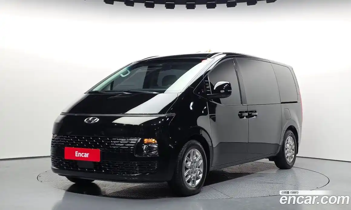 Hyundai Staria 2023 2.2 Автомат в Москве № 110742, фото 9