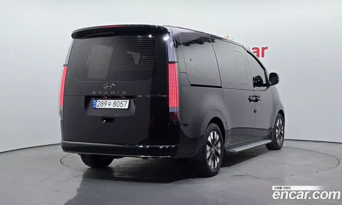 Hyundai Staria 2022 2.2 Автомат в Москве № 112743, фото 10