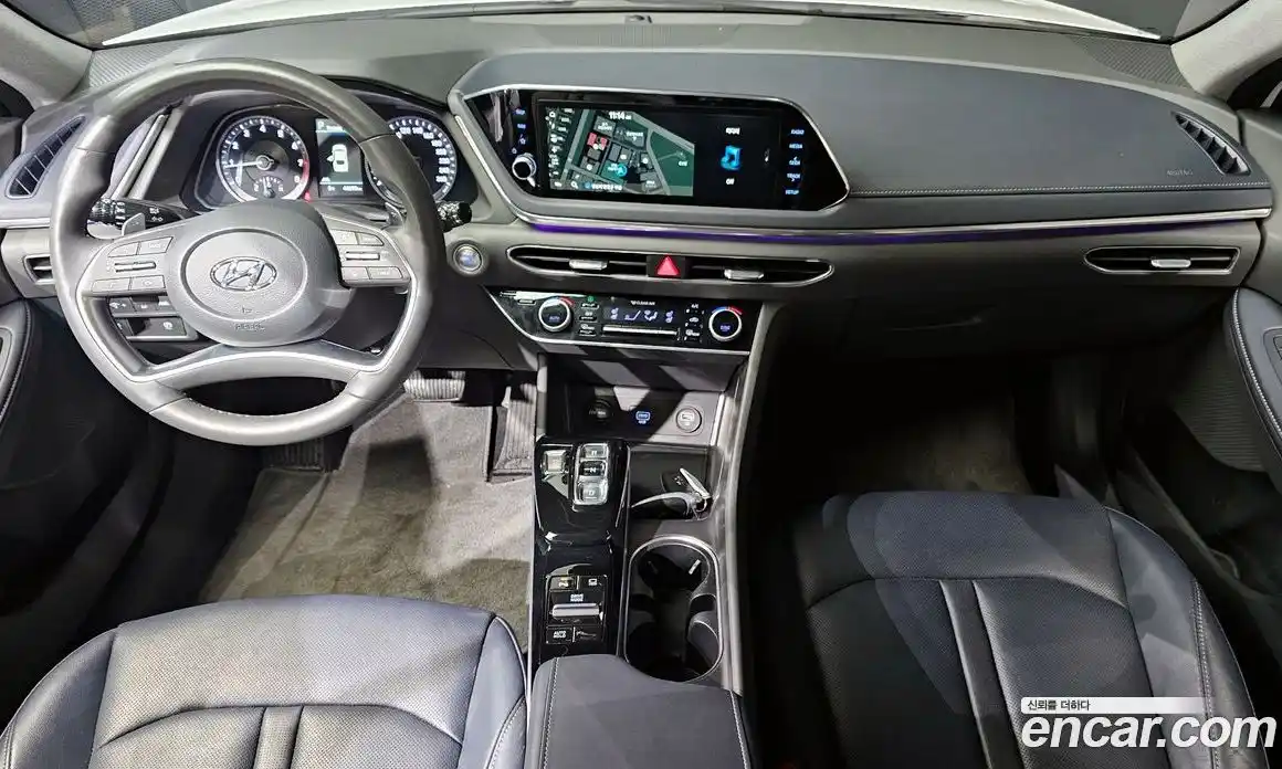 Hyundai Sonata 2022 2.0 Автомат в Москве № 113242, фото 12