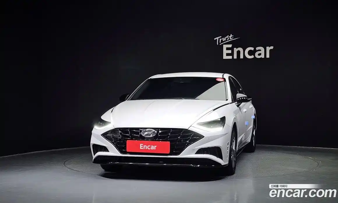 Hyundai Sonata 2022 2.0 Автомат в Москве № 113242, фото 16