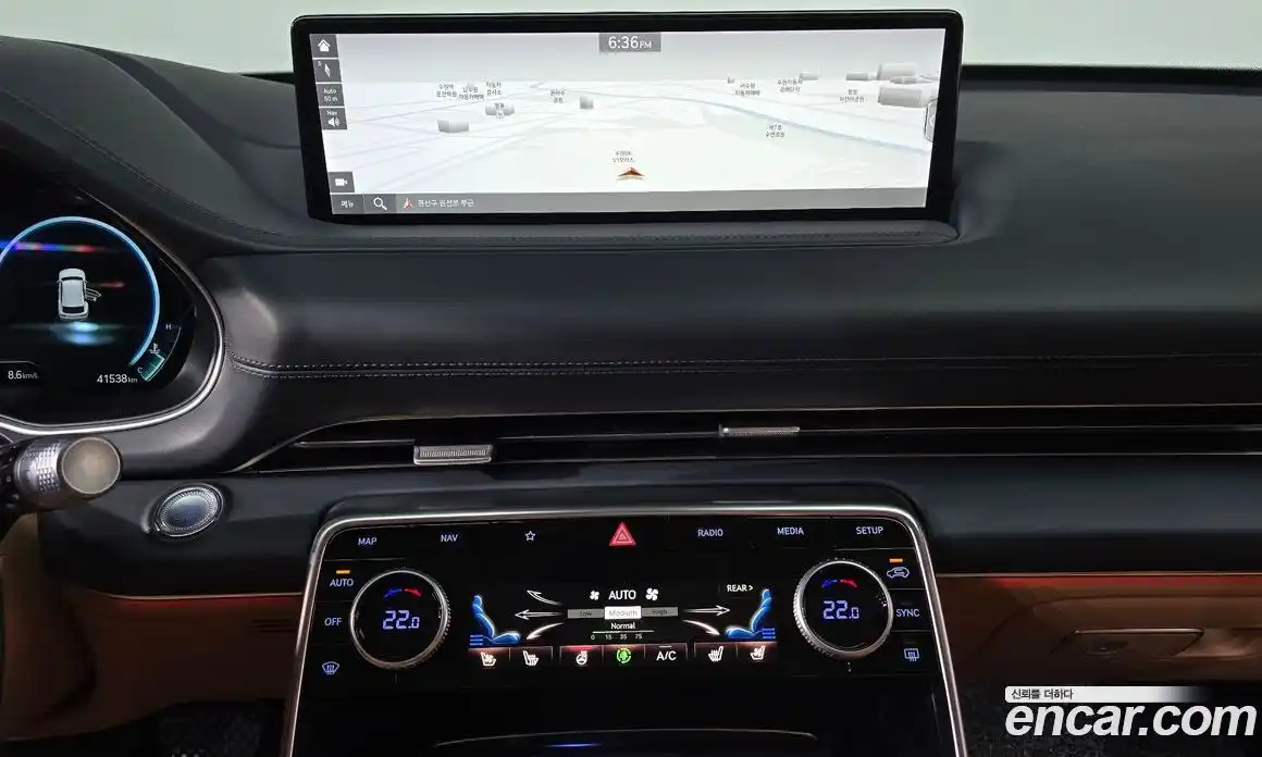 Genesis GV80 2022 2.5 Автомат в Москве № 117278, фото 3