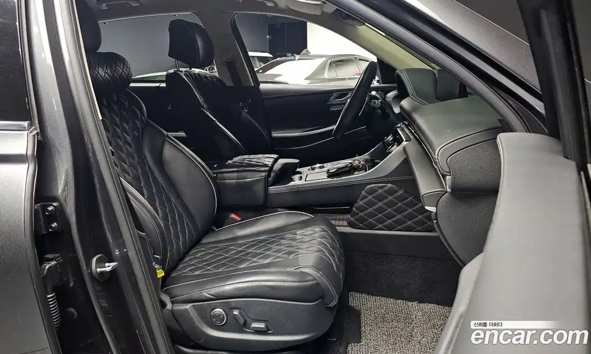 Genesis GV80 2021 2.5 Автомат в Москве № 118519, фото 17