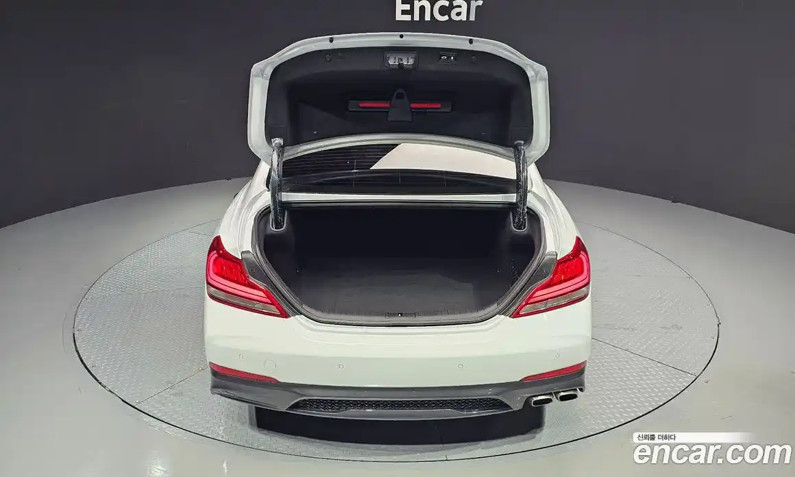 Genesis G70 2019 2.0 Автомат в Москве № 118962, фото 12