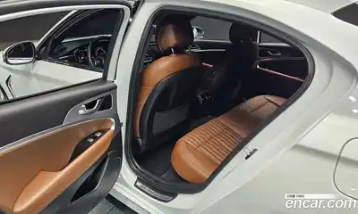 Genesis G70 2019 2.0 Автомат в Москве № 118962, миниатюра 2