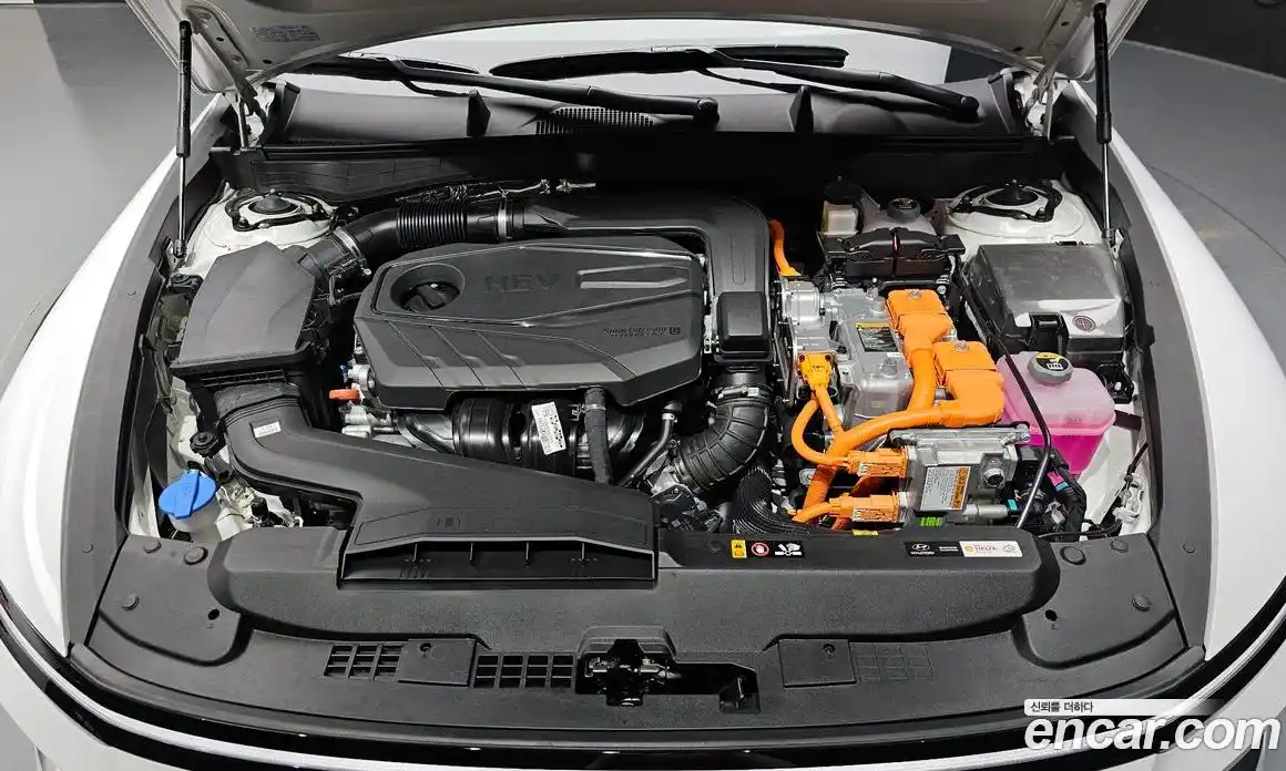 Hyundai Sonata 2024 2.0 Автомат в Москве № 119336, фото 13