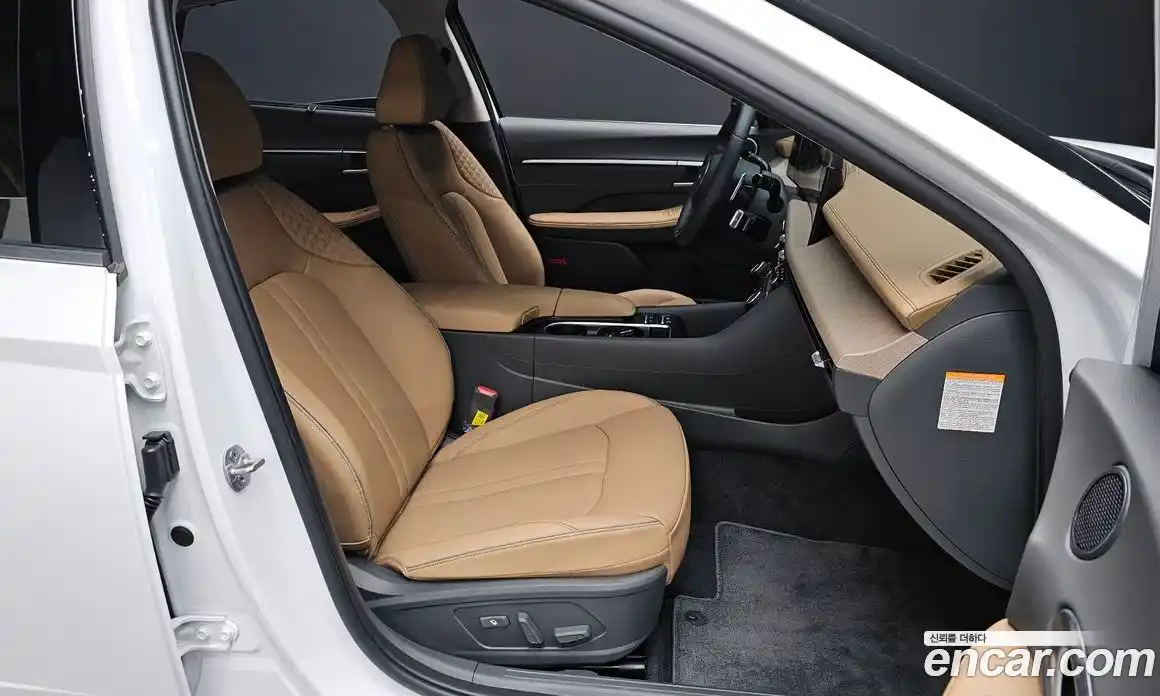 Hyundai Sonata 2024 2.0 Автомат в Москве № 119336, фото 14