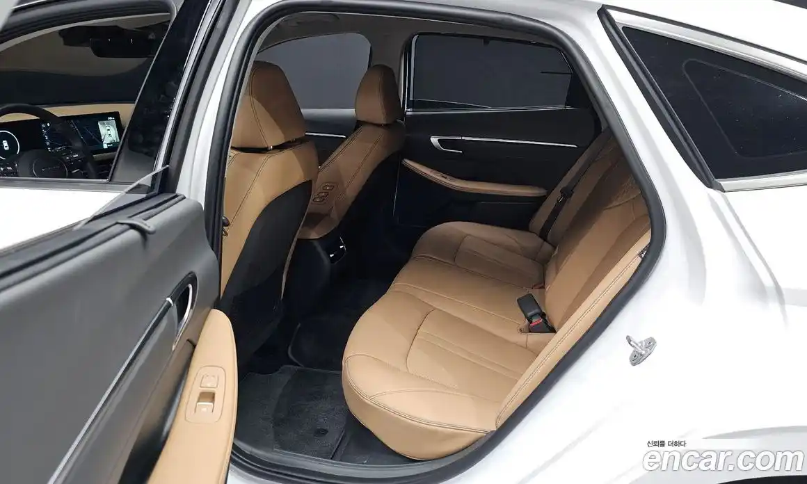 Hyundai Sonata 2024 2.0 Автомат в Москве № 119336, фото 3