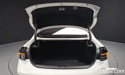 Hyundai Sonata 2024 2.0 Автомат в Москве № 119336, миниатюра 4