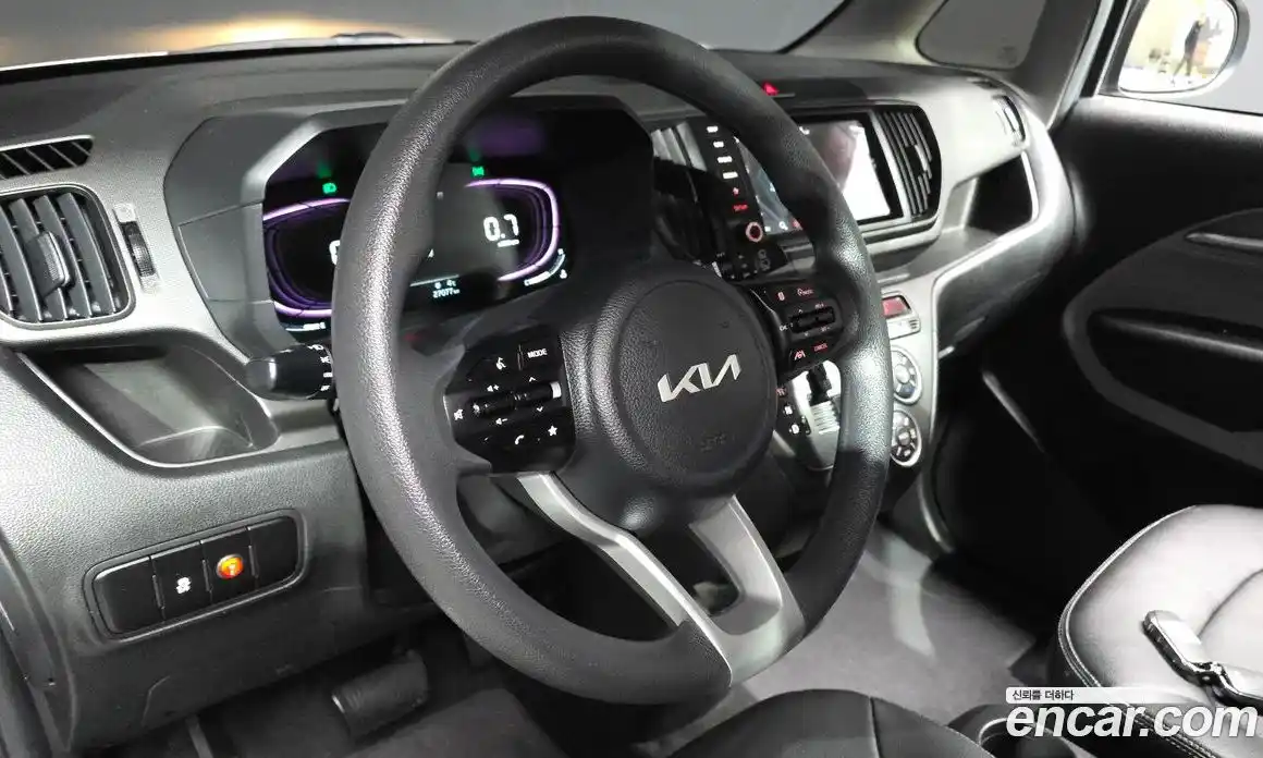 Kia Ray 2024 1.0 Автомат в Москве № 120934, фото 16