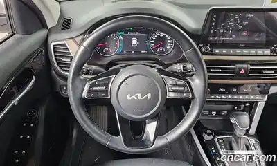 Kia Seltos 2022 1.6 Автомат в Москве № 12298, миниатюра 11