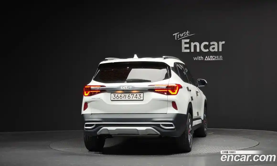 Kia Seltos 2022 1.6 Автомат в Москве № 12298, фото 15