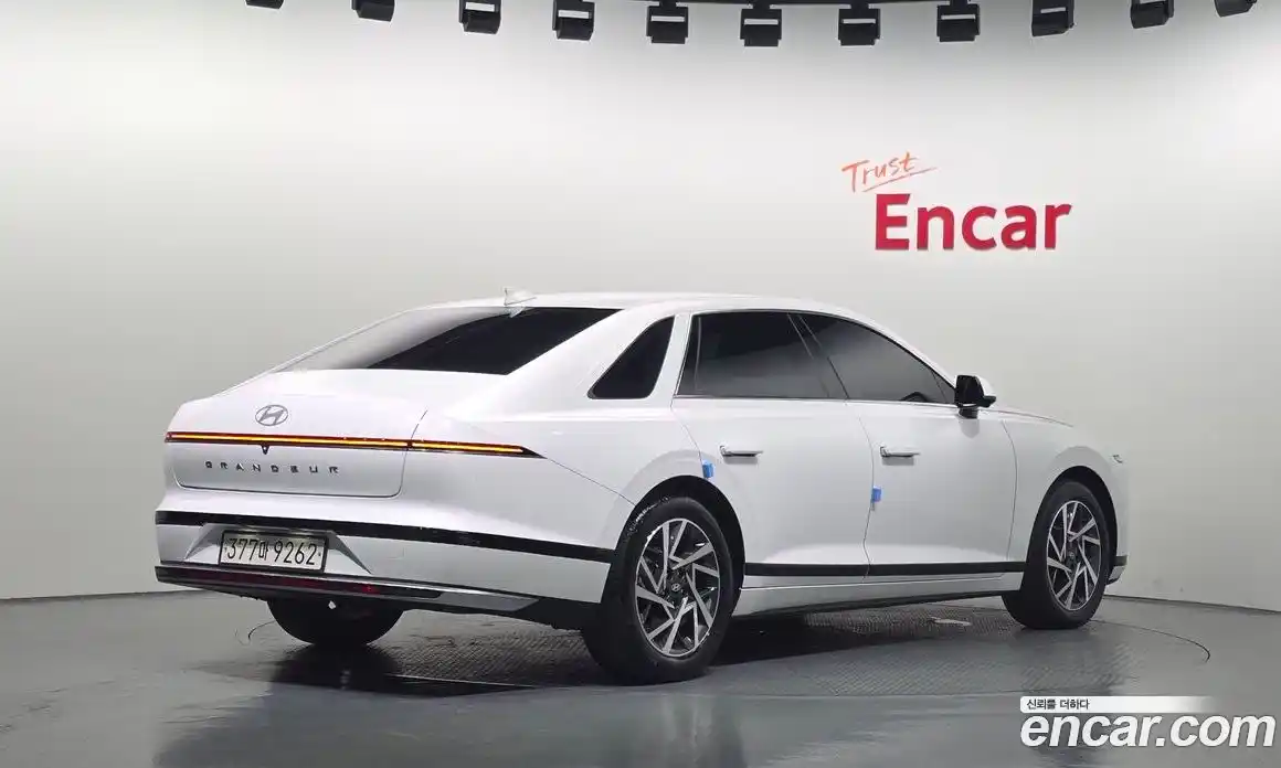 Hyundai Grandeur 2023 1.6 Автомат в Москве № 123585, фото 6