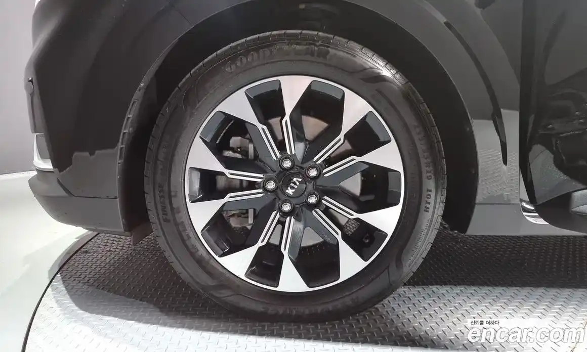 Kia Canival 2021 2.2 Автомат в Москве № 124417, фото 10