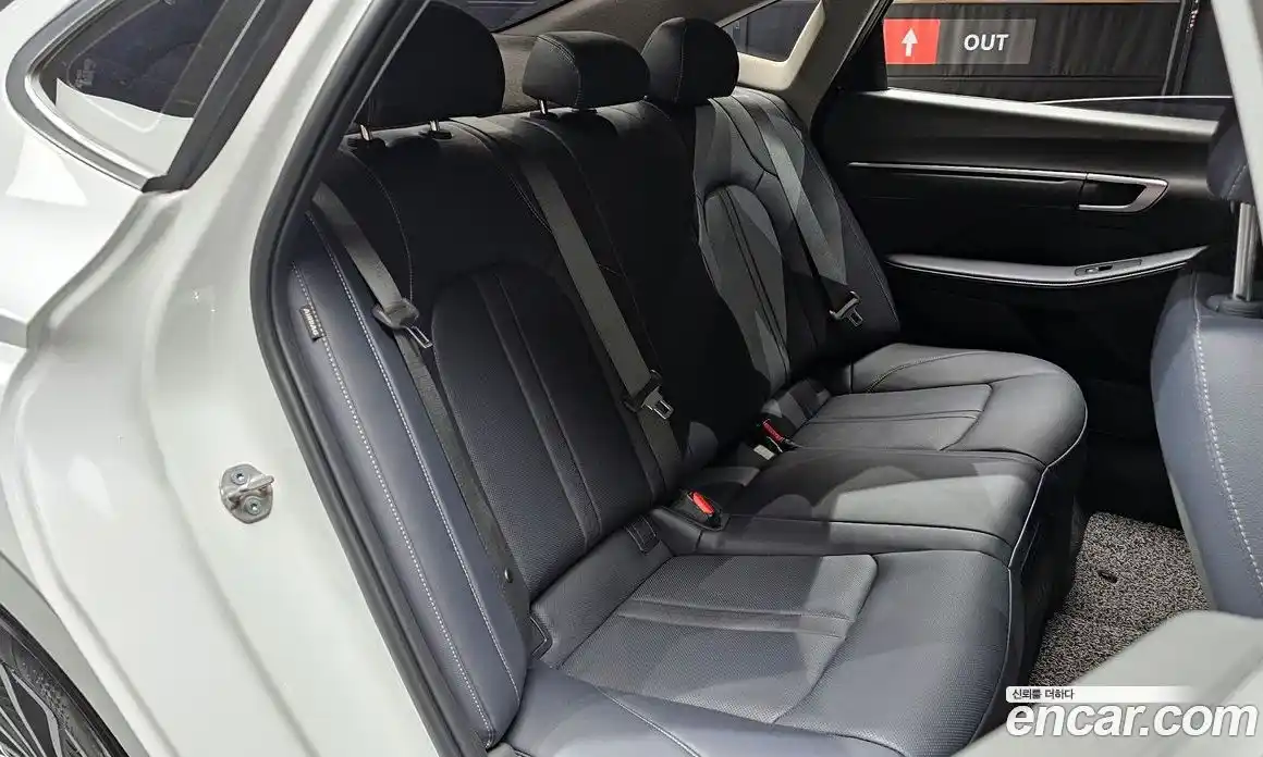 Hyundai Sonata 2024 2.0 Автомат в Москве № 126340, фото 16