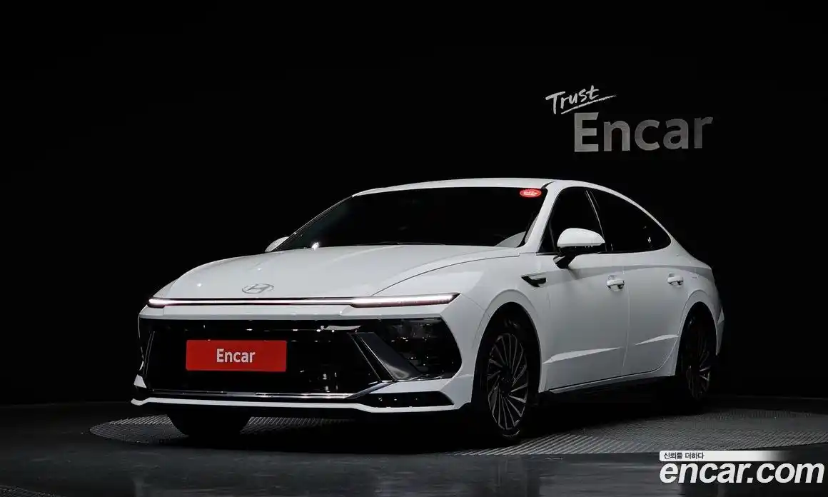 Hyundai Sonata 2024 2.0 Автомат в Москве № 126340, фото 3