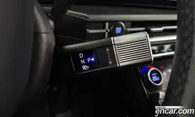 Hyundai Santa Fe 2024 1.6 Автомат в Москве № 126796, миниатюра 9