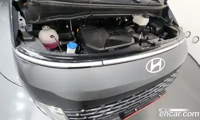 Hyundai Staria, 2024