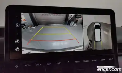 Hyundai Staria 2024 2.2 Автомат в Москве № 126930, миниатюра 2