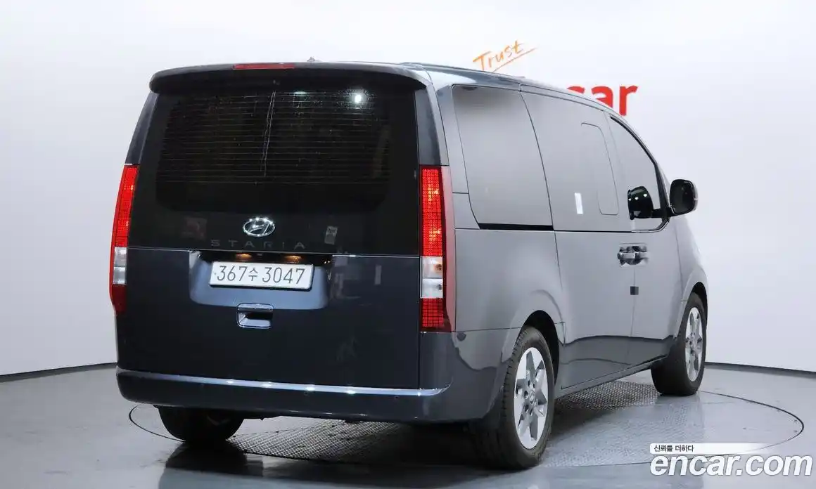 Hyundai Staria 2024 2.2 Автомат в Москве № 126930, фото 3