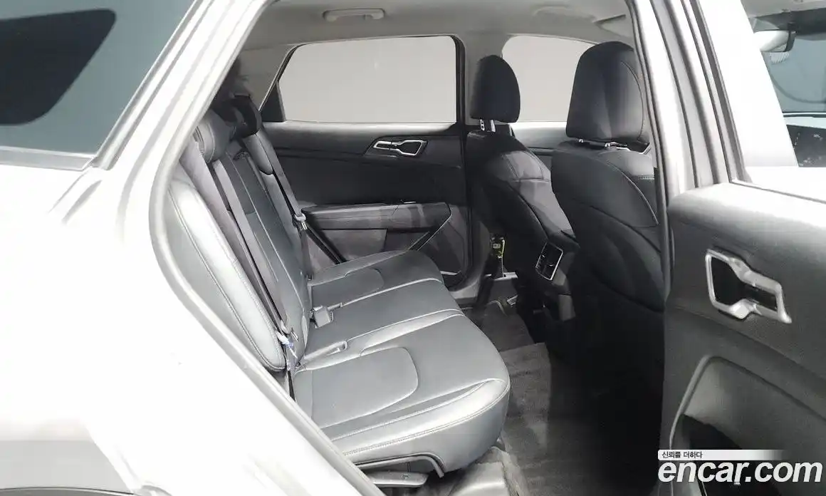 Kia Sportage 2023 2.0 Автомат в Москве № 12767, фото 17