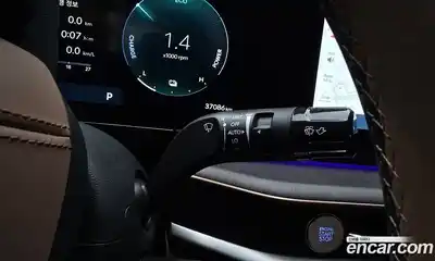 Hyundai Grandeur 2023 1.6 Автомат в Москве № 127901, миниатюра 12