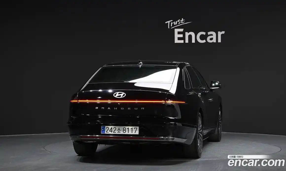 Hyundai Grandeur 2023 1.6 Автомат в Москве № 127901, фото 14