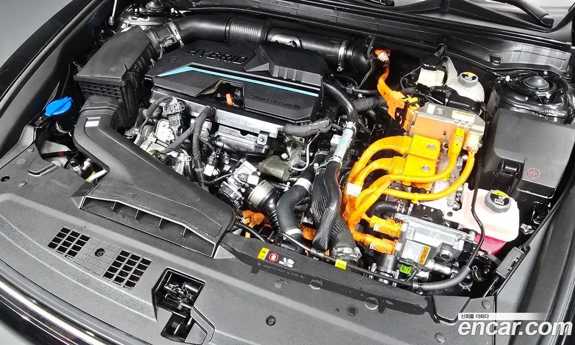 Hyundai Grandeur 2023 1.6 Автомат в Москве № 127901, фото 7