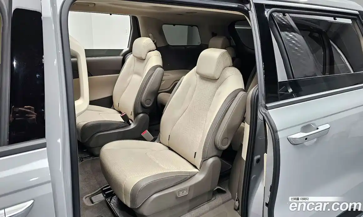 Kia Canival 2024 1.6 Автомат в Москве № 128199, фото 13