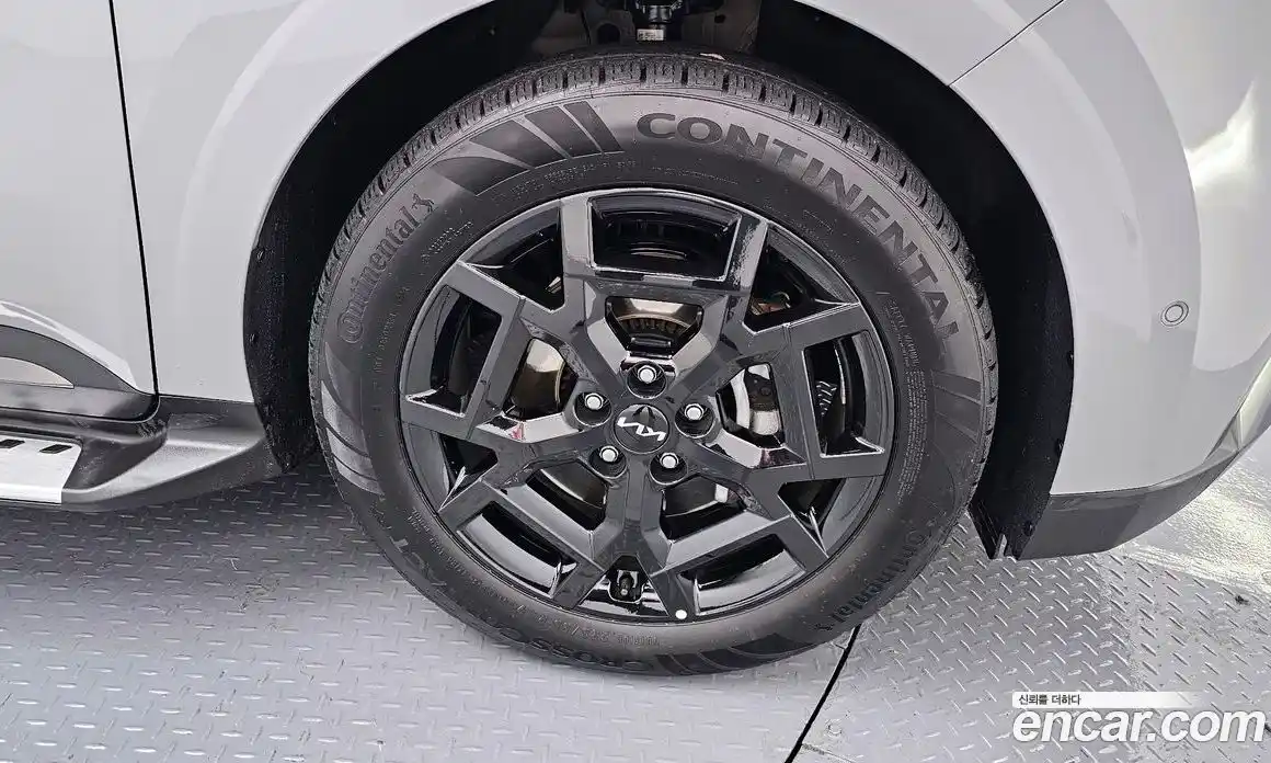 Kia Canival 2024 1.6 Автомат в Москве № 128199, фото 16