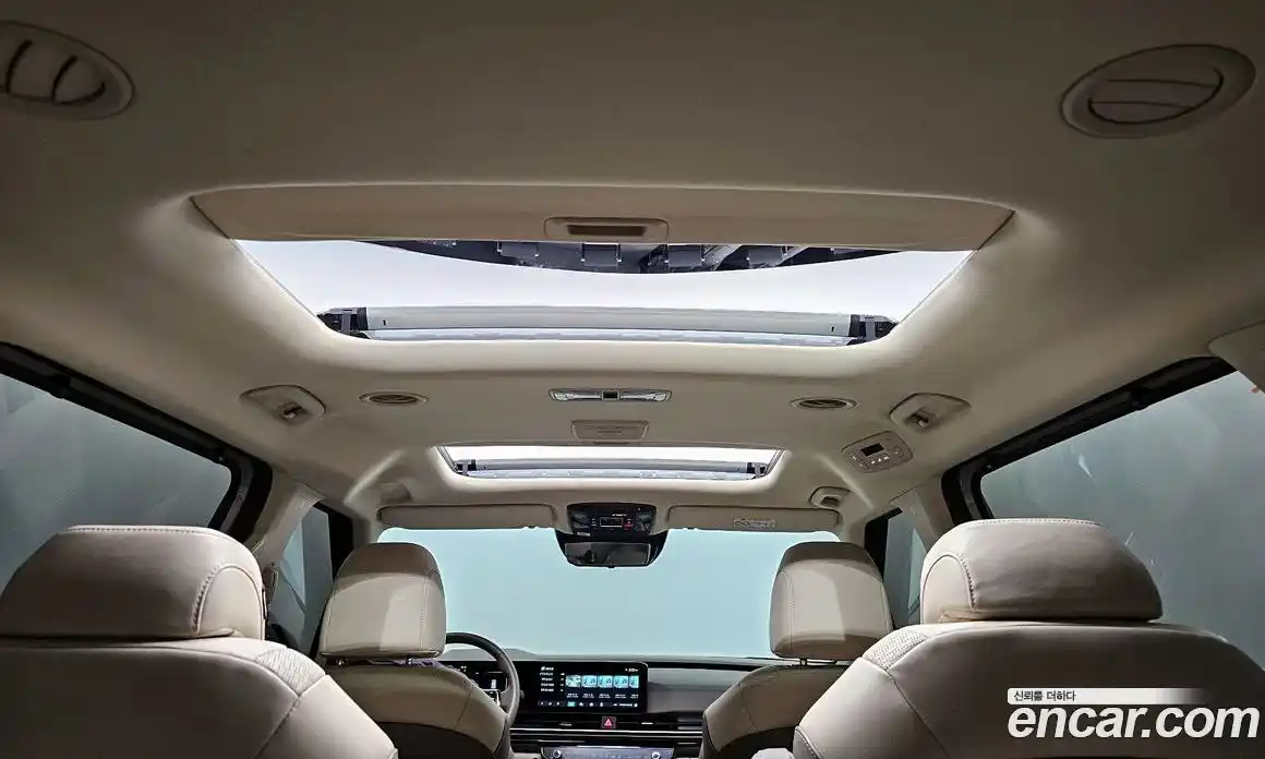 Kia Canival 2024 1.6 Автомат в Москве № 128199, фото 4