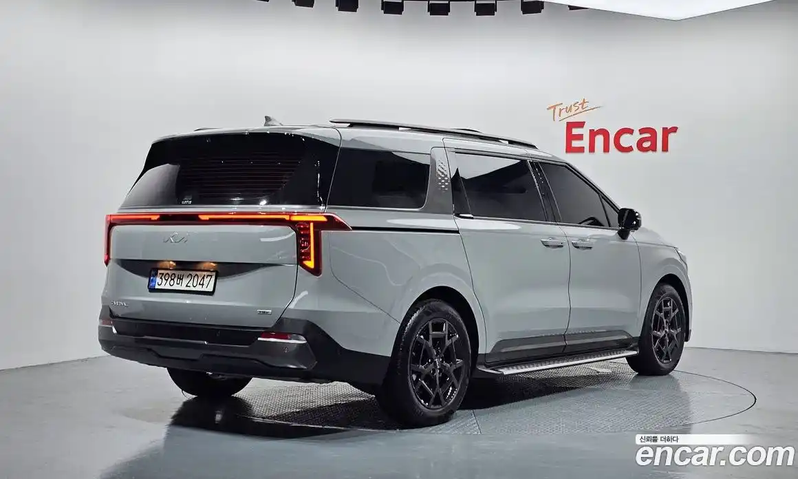 Kia Canival 2024 1.6 Автомат в Москве № 128199, фото 5