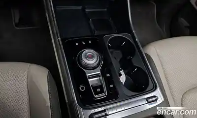 Kia Canival 2024 1.6 Автомат в Москве № 128199, миниатюра 8