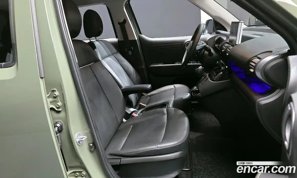 Hyundai Casper 2023 1.0 Автомат в Москве № 130999, фото 8