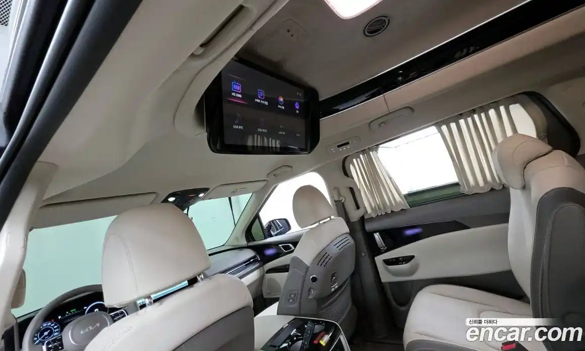 Kia Canival 2023 3.5 Автомат в Москве № 131302, фото 13