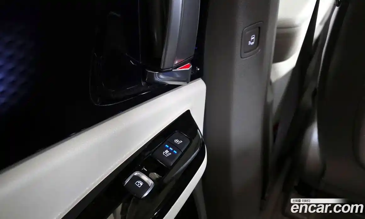 Kia Canival 2023 3.5 Автомат в Москве № 131302, фото 14