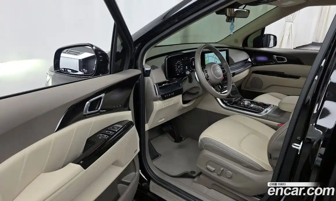 Kia Canival 2023 3.5 Автомат в Москве № 131302, фото 19