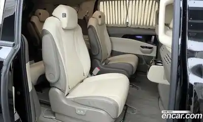 Kia Canival 2023 3.5 Автомат в Москве № 131302, миниатюра 6