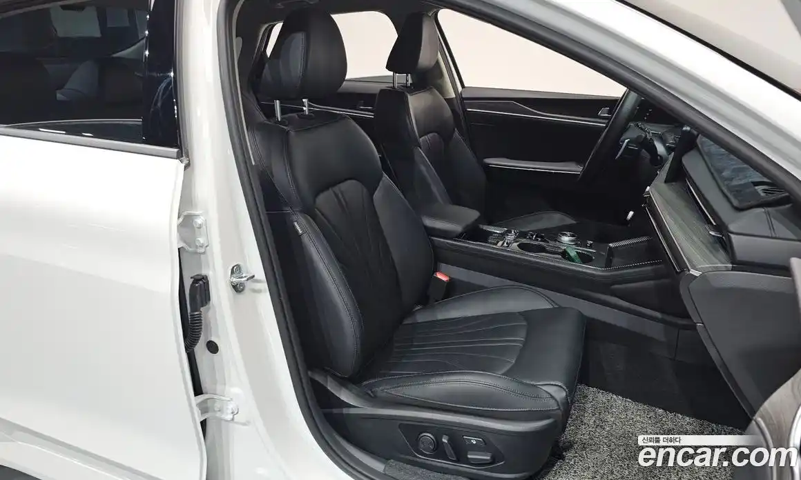 Kia K5 2024 1.6 Автомат в Москве № 131765, фото 8