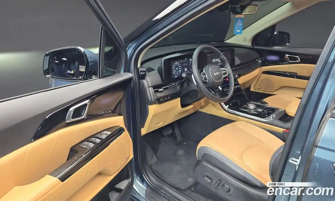 Kia Canival 2023 2.2 Автомат в Москве № 133364, фото 4