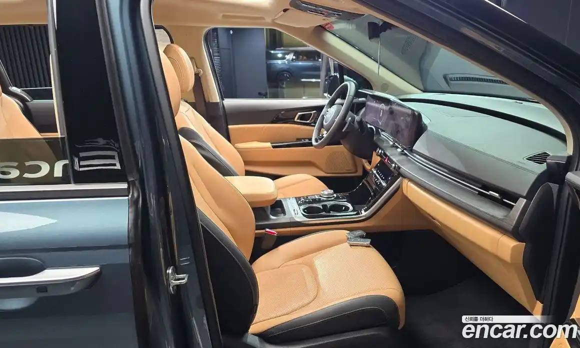 Kia Canival 2023 2.2 Автомат в Москве № 133364, фото 10