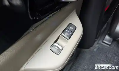 Kia Canival 2025 2.2 Автомат в Москве № 134296, миниатюра 5