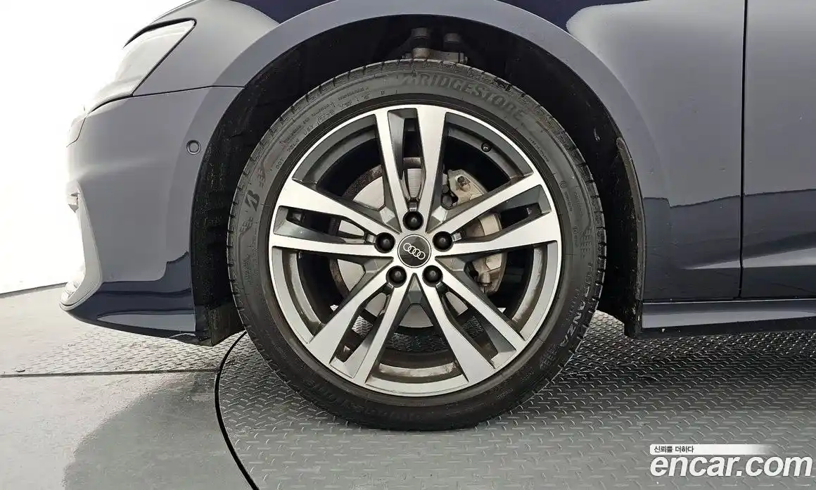 Audi A6 2023 2.0 Автомат в Москве № 134894, фото 17