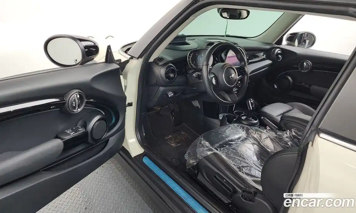 Mini Cooper 2022 2.0 Автомат в Москве № 136305, фото 15