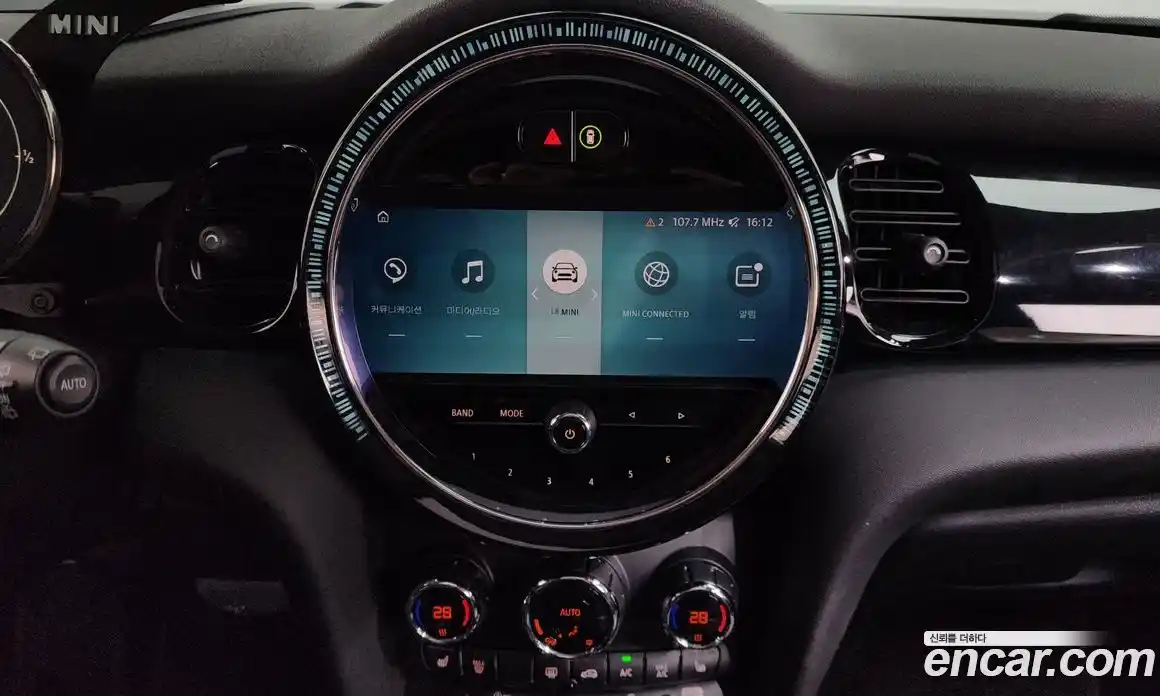 Mini Cooper 2022 2.0 Автомат в Москве № 136305, фото 5