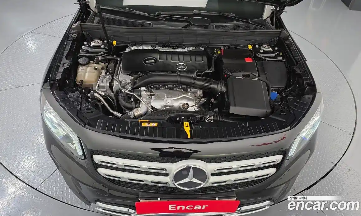 Mercedes-Benz GLB-Class 2020 2.0 Автомат в Москве № 136783, фото 19