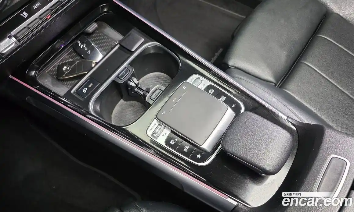 Mercedes-Benz GLB-Class 2020 2.0 Автомат в Москве № 136783, фото 8