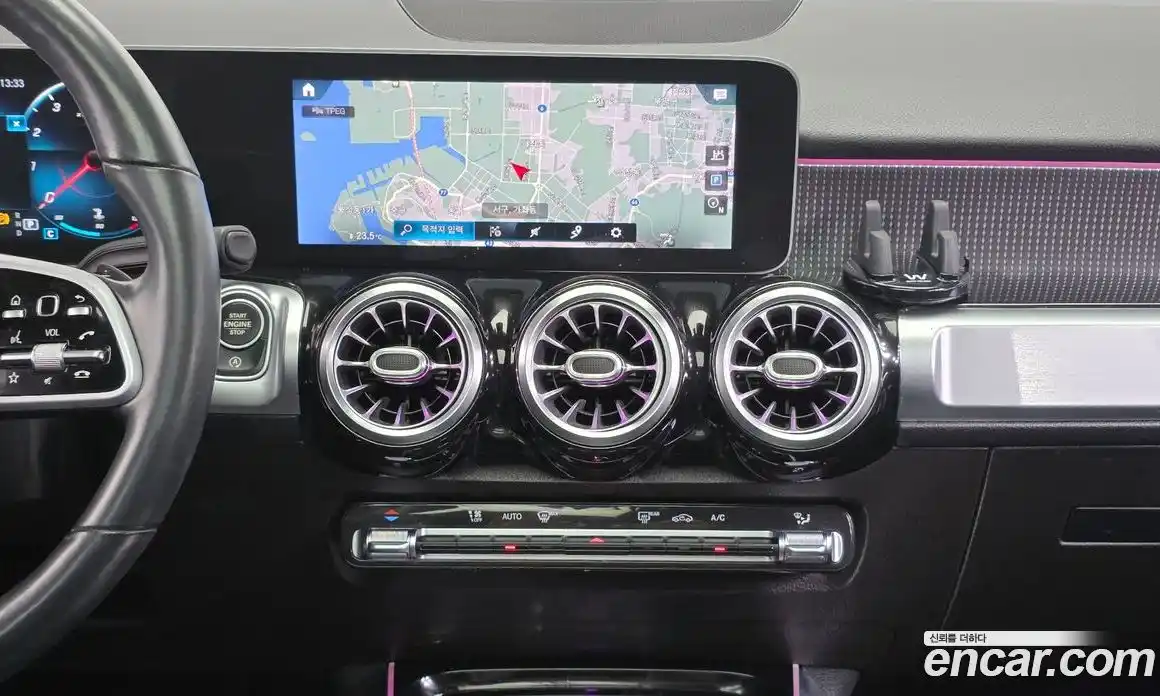 Mercedes-Benz GLB-Class 2020 2.0 Автомат в Москве № 136783, фото 10