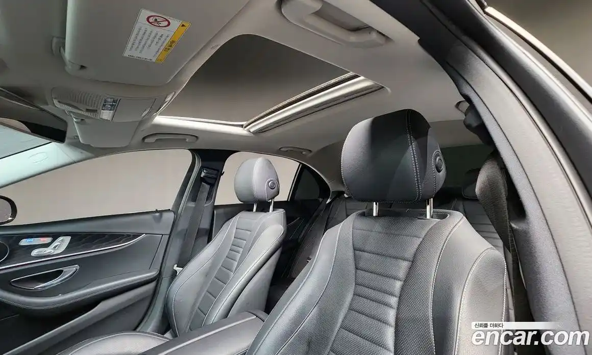 Mercedes-Benz E-Class 2017 2.0 Автомат в Москве № 139802, фото 19