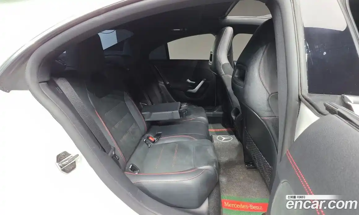 Mercedes-Benz CLA-Class 2023 2.0 Автомат в Москве № 142897, фото 12